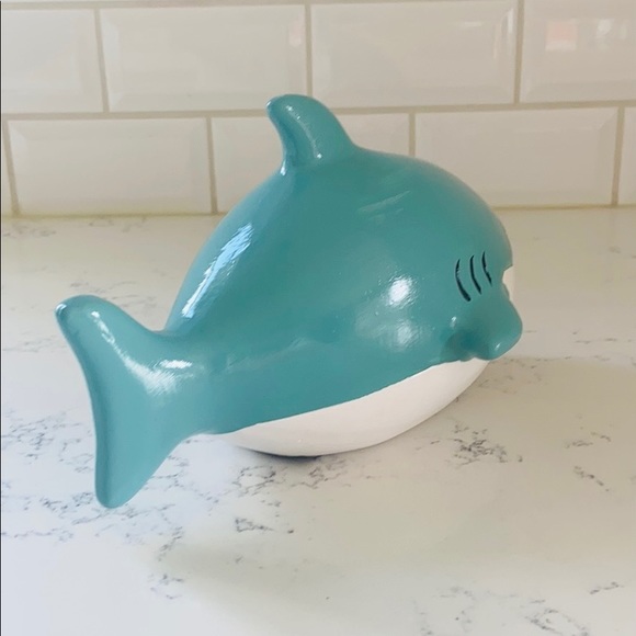 Isaac Jacobs Shark Coin Bank - Picture 9 of 16